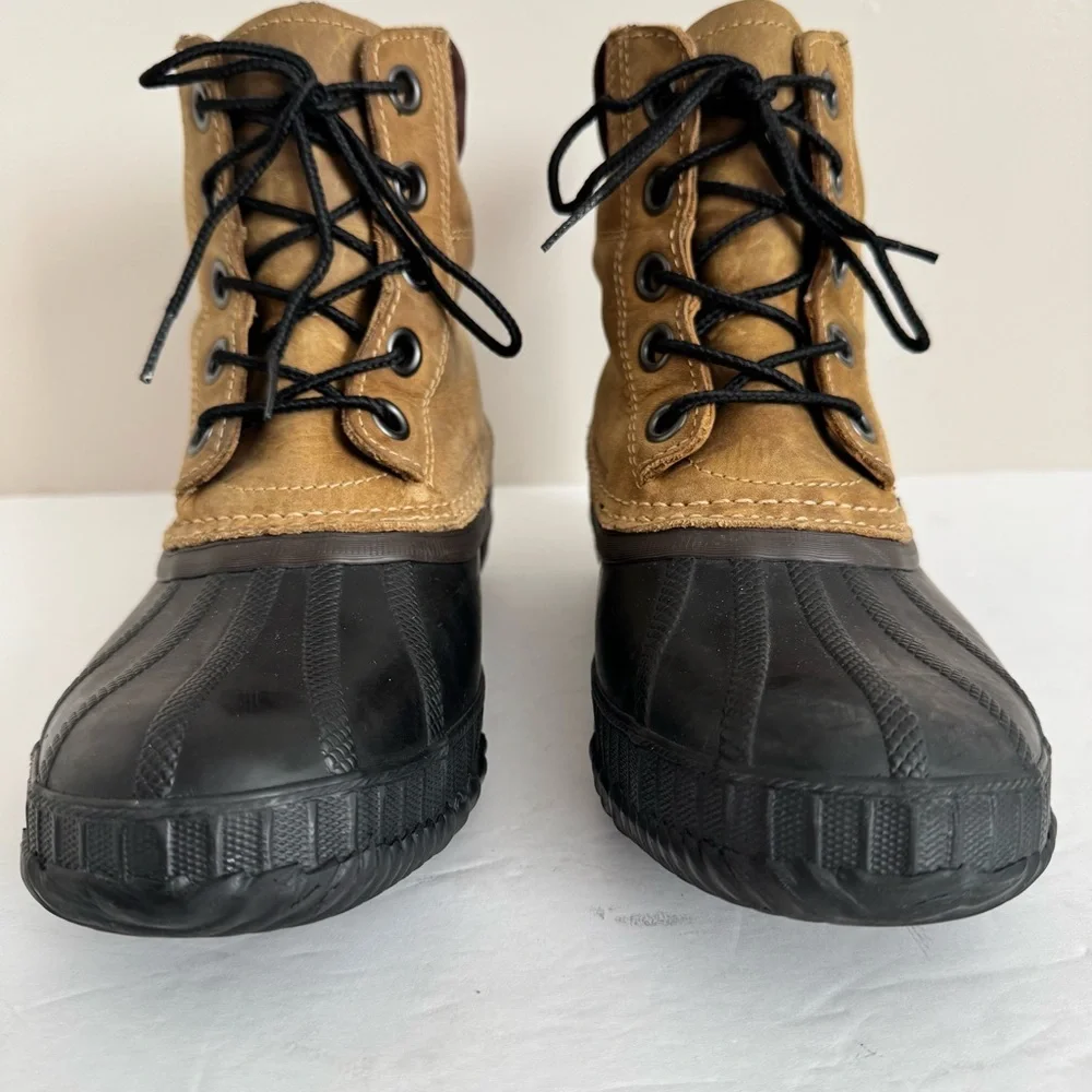 Sorel Cheyenne II Winter Duck Boot Youth size 4 Tan Black Waterproof Snow Rain